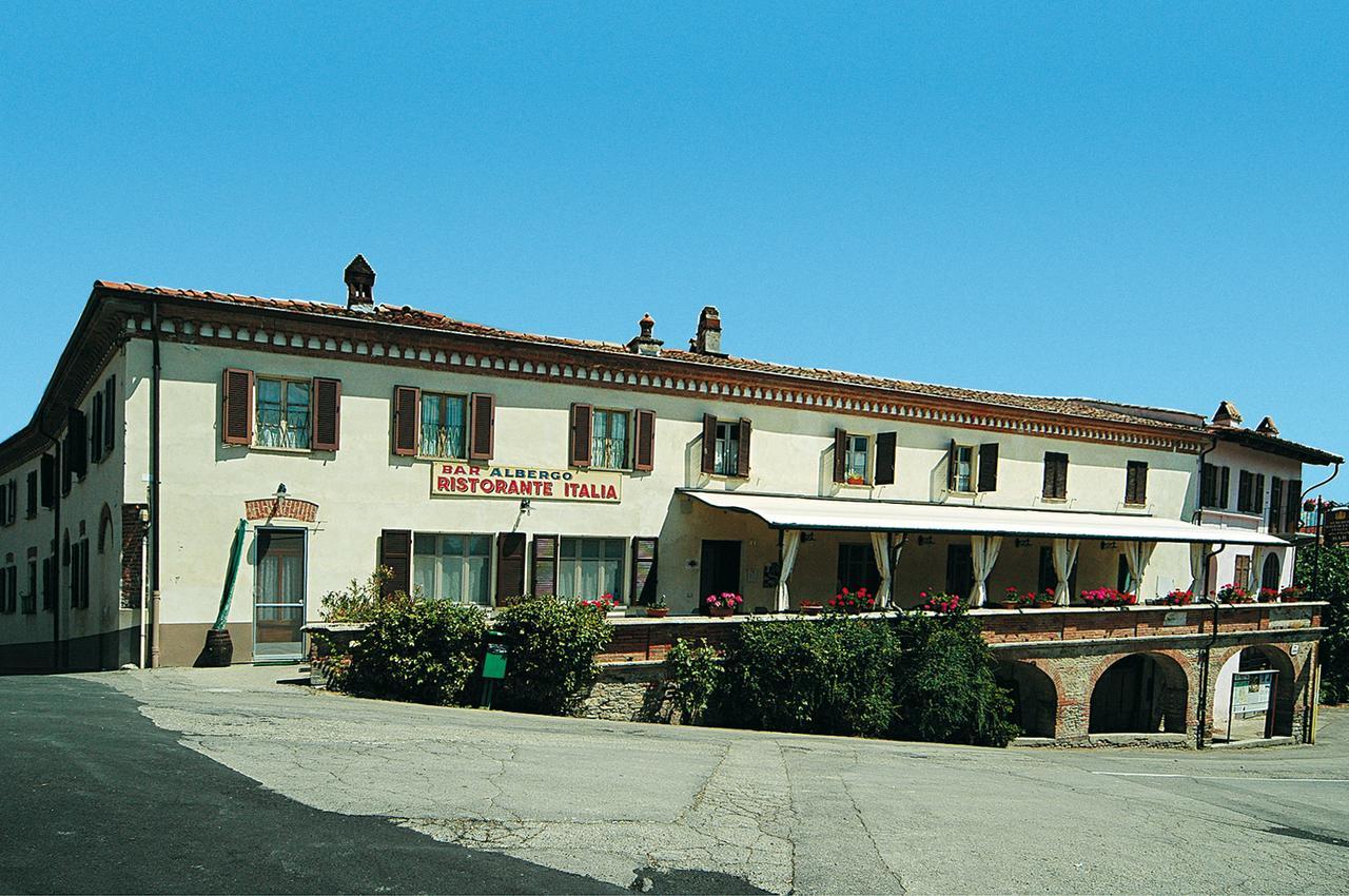 Locanda Italia Serralunga d'Alba Kültér fotó
